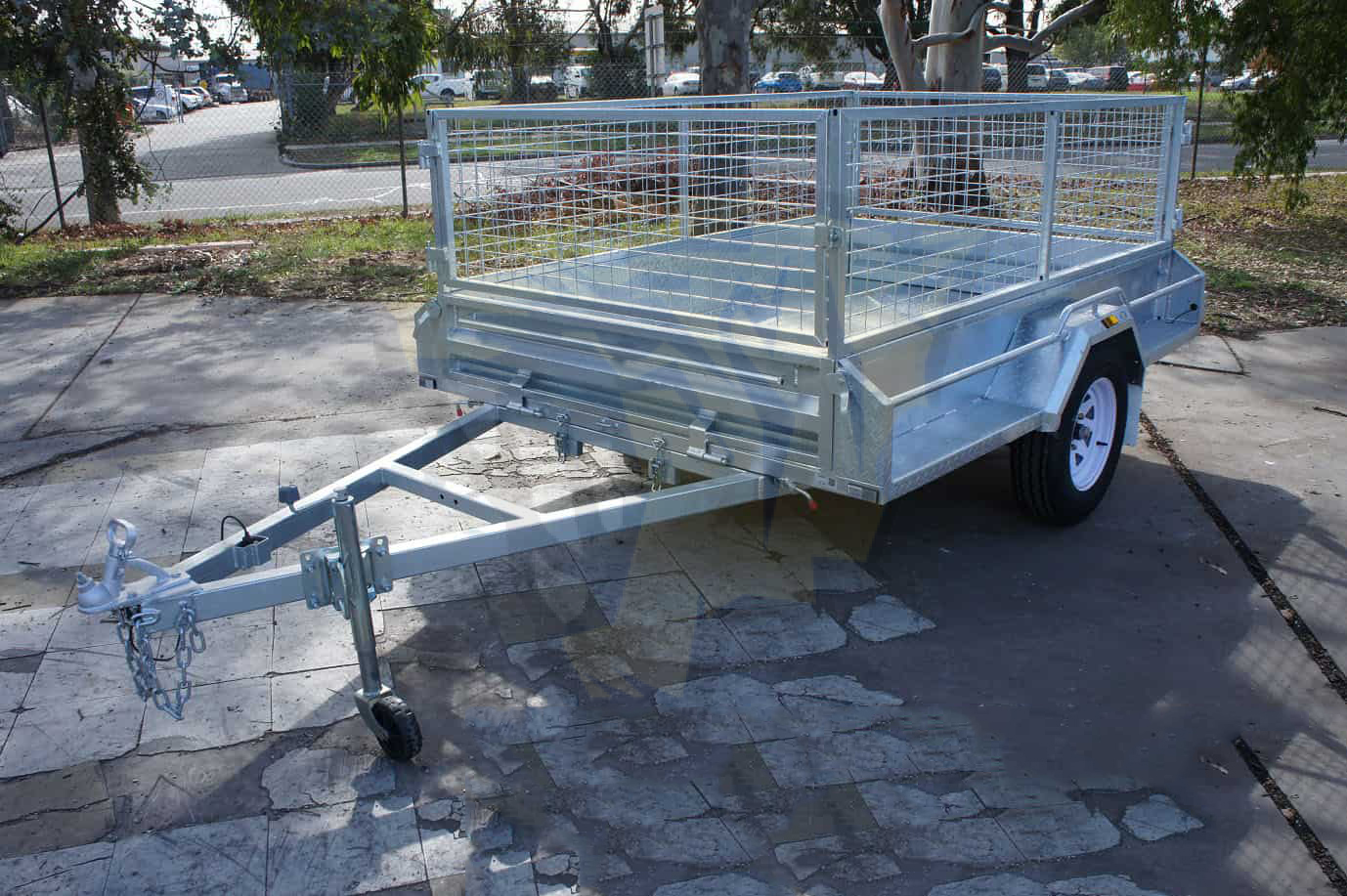 BT85FWT-single-axle-tipper-atm-750kg-3.jpg