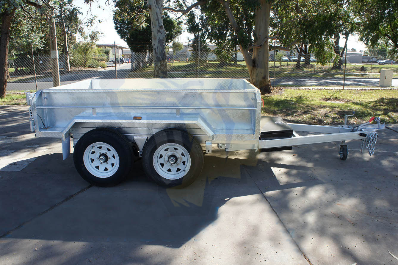 BT15HTE-450-galvanised-hydraulic-tandem-tipper-trailer-6.jpg