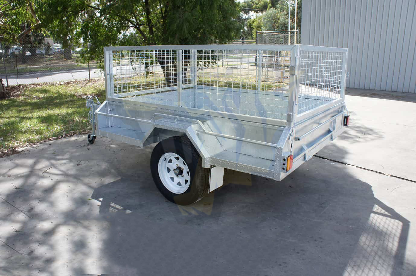 BT75FWB-trailer-atm-1400kg-8.jpg